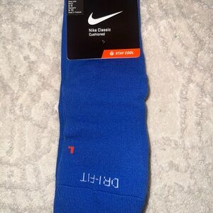 Soccer Nike Cushioned Athletic Socks in Blue